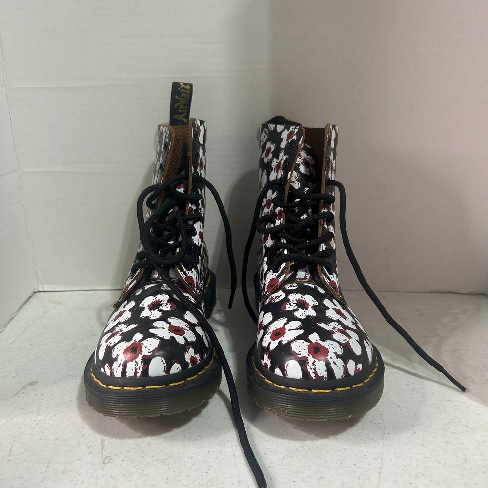 Dr Martens 1460 Pascal Floral Print Boots Black White Red Womens 6 AW004 SH 11 V
